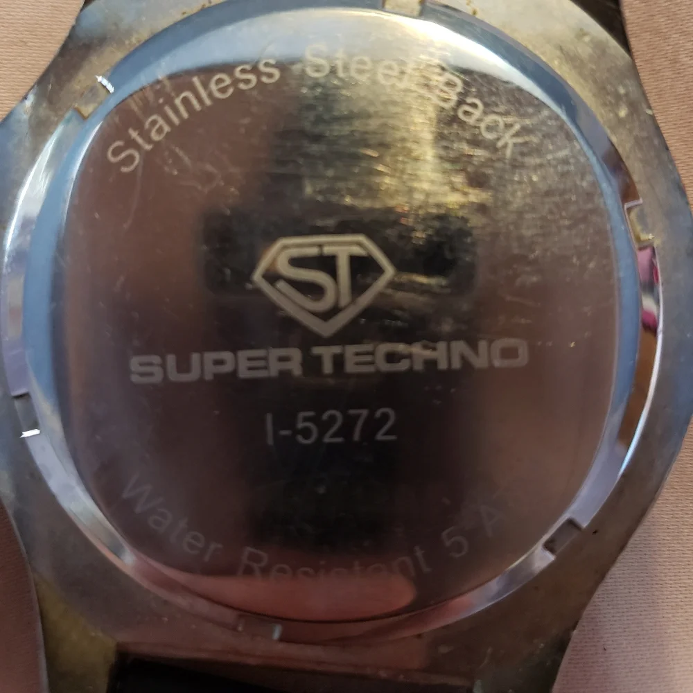 Watch - Picture 3 of 3